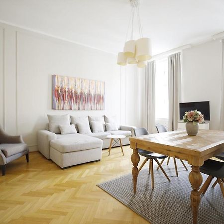 Heymi Apartments Karlsplatz فيينا المظهر الخارجي الصورة